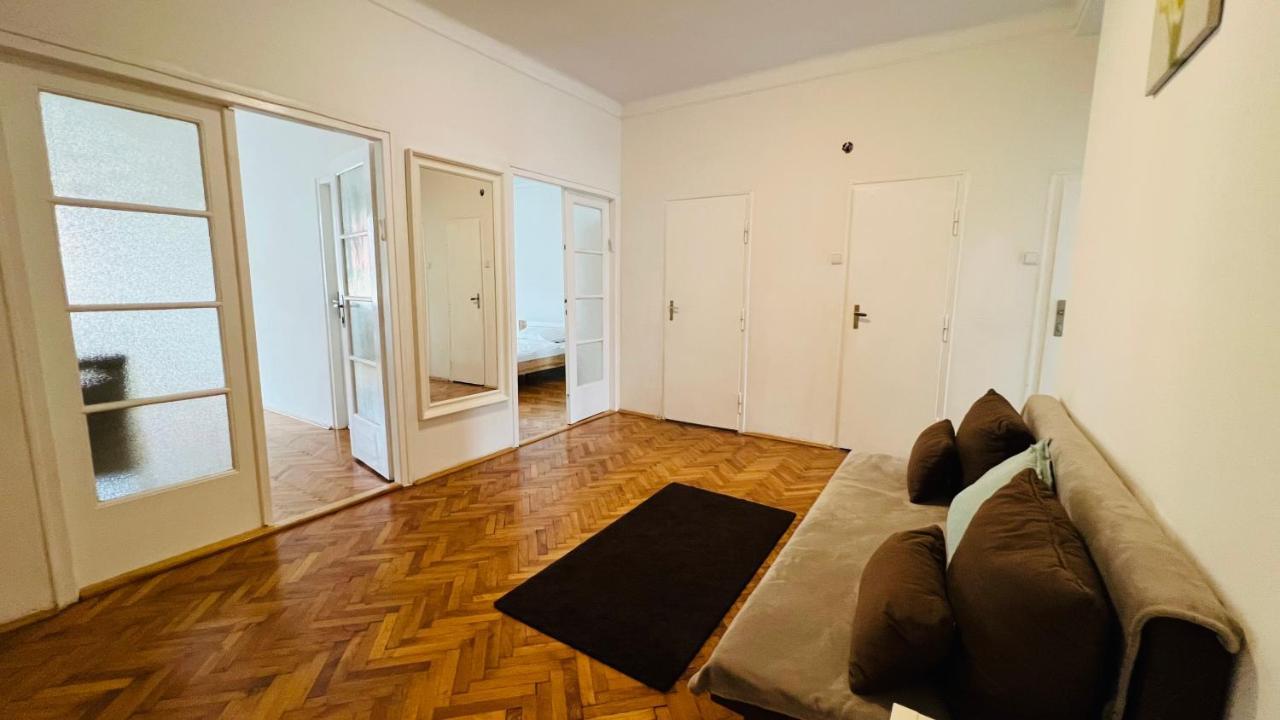 Cosy Flat In The Heart Of Prague Apartment Luaran gambar
