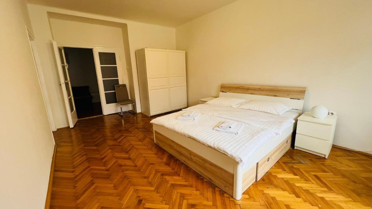 Cosy Flat In The Heart Of Prague Apartment Luaran gambar